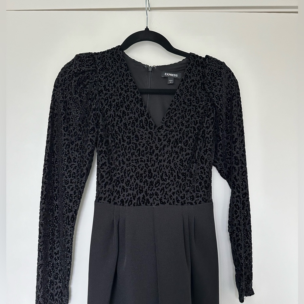Express jumpsuit, beaded, black